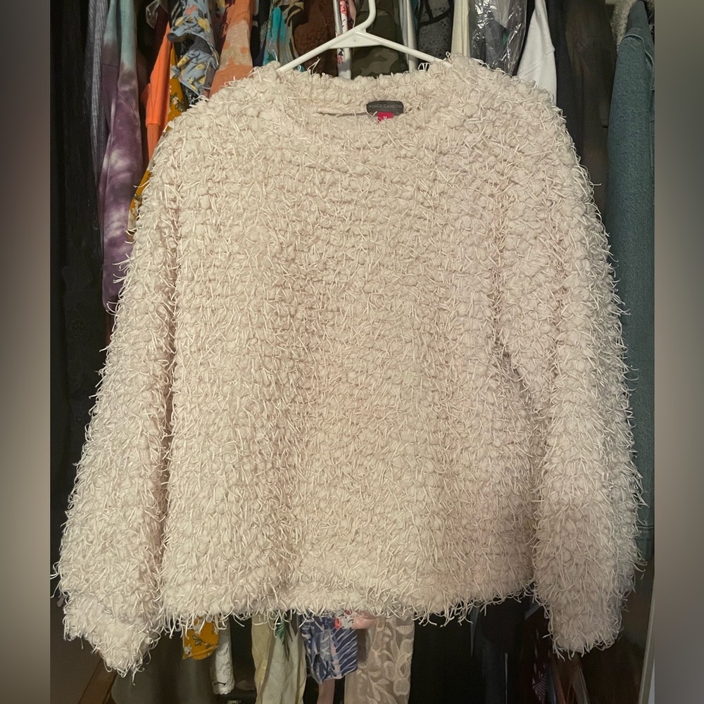 Vince Camuto white sweater